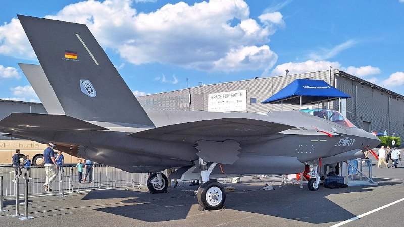 F35 Lightning II