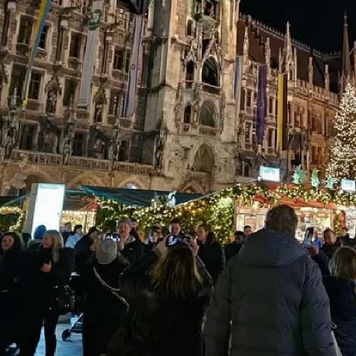 Herzlichen Dank an alle Menschen, die Woche für Woche mit uns auf die Straße gehen